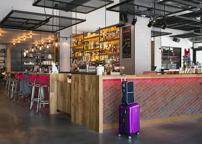 Hotel Moxy Downtown Chicago