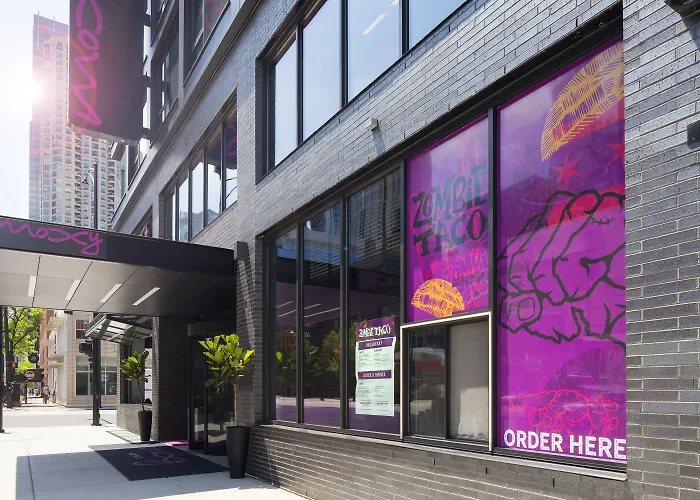 Moxy Downtown 3* Chicago