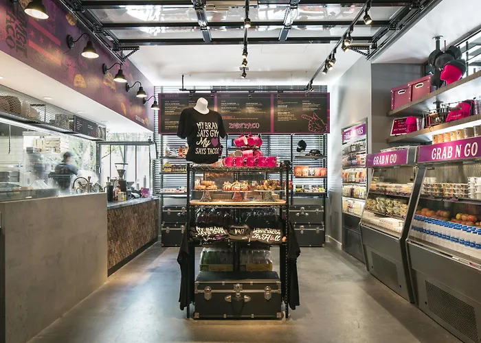 Moxy Downtown