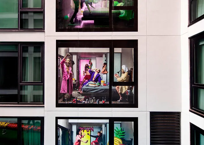 Hotel Moxy Downtown Chicago